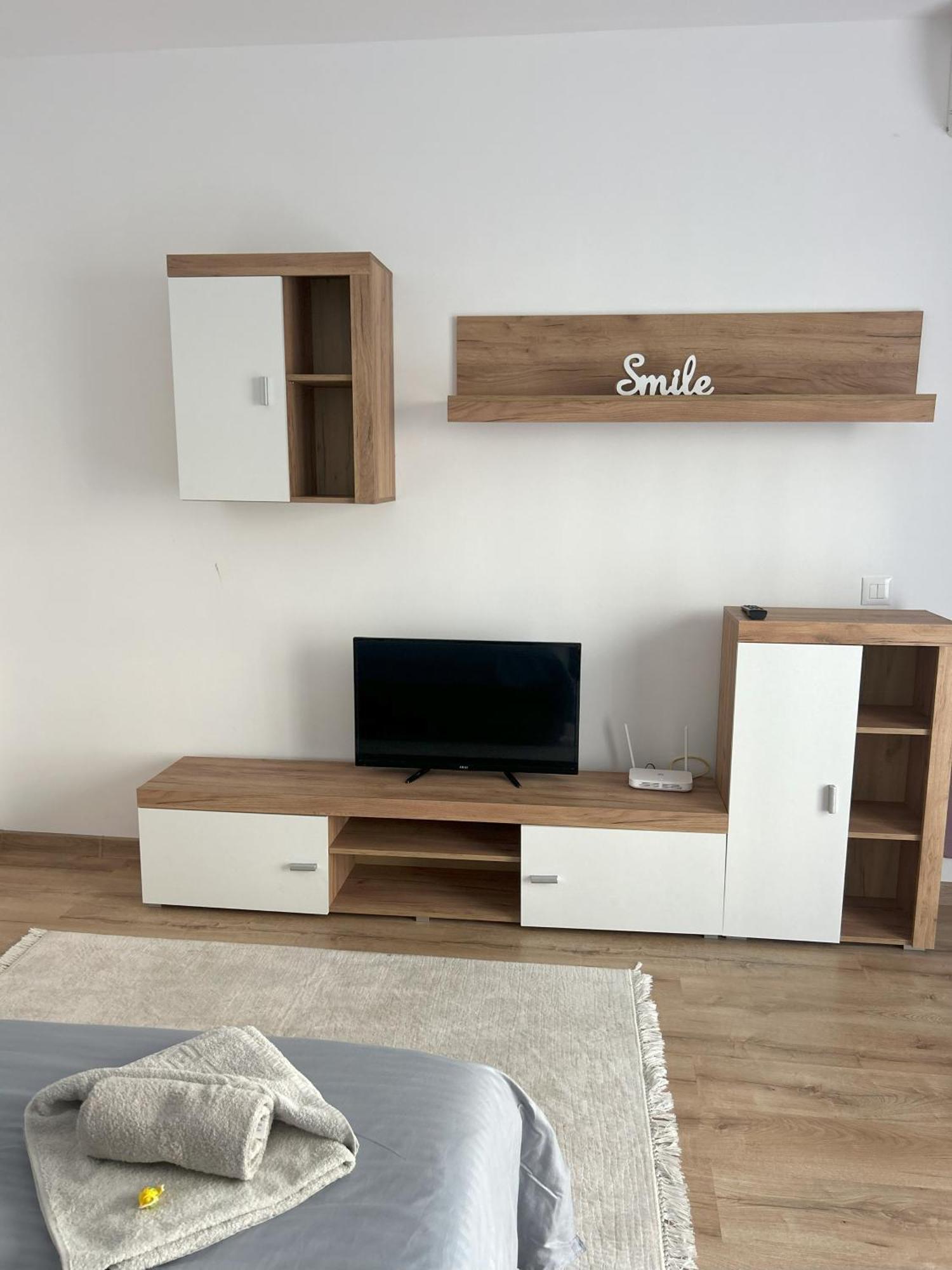 Urban Retreat With Balcony At Exigent Plaza - 06 Apartment Букурещ Екстериор снимка